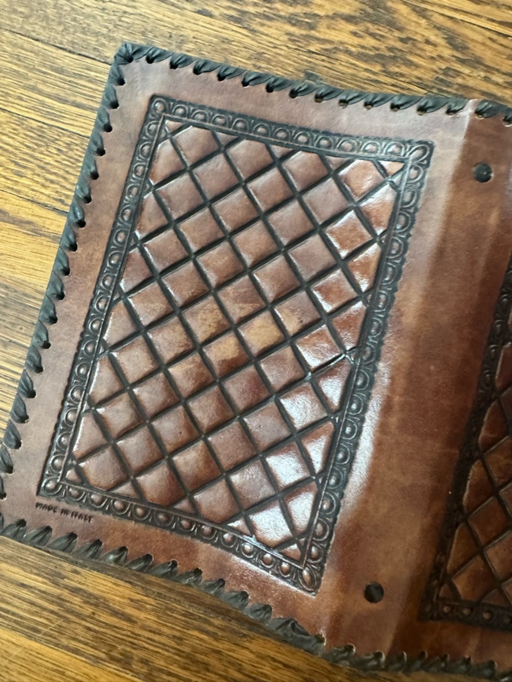Italian Hand Tooled Lion in Shield leather Whip Stitched Edges journaled cover - Picture 9 of 9
